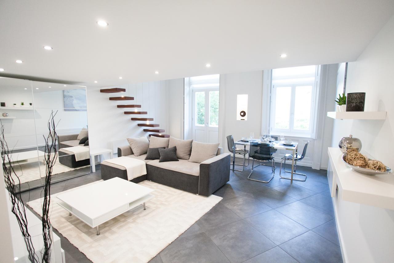 Stylish Loft With Balcony Leilighet Budapest Eksteriør bilde